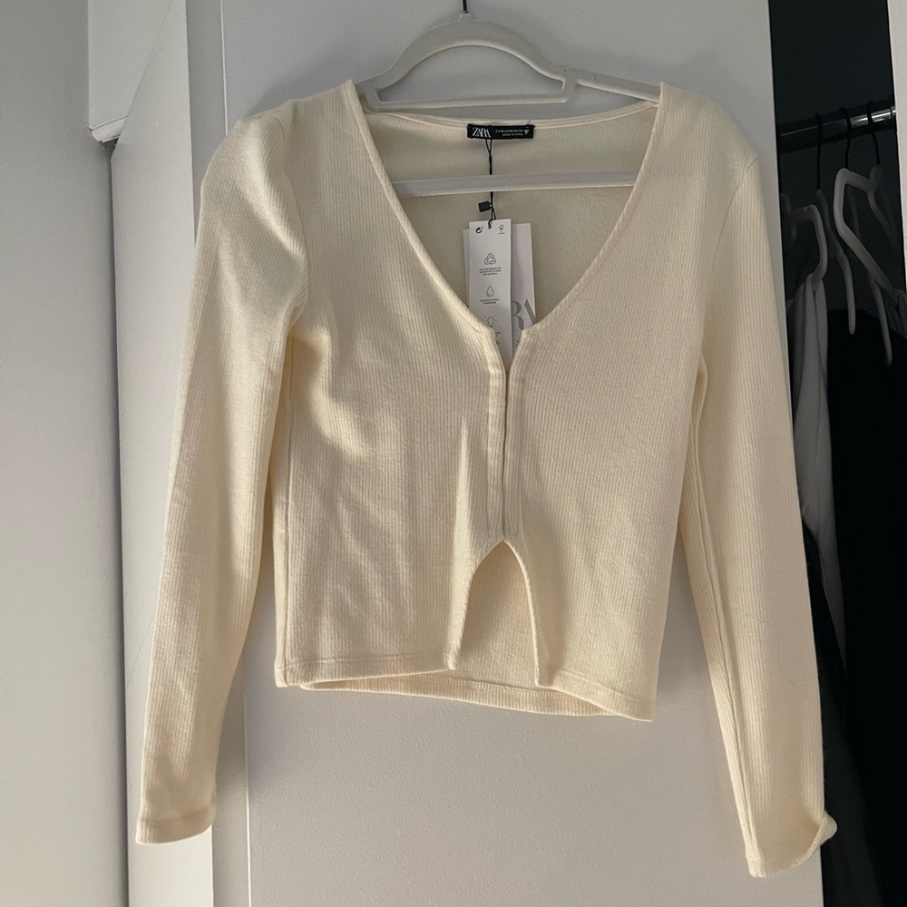 Zara cream colored sweater